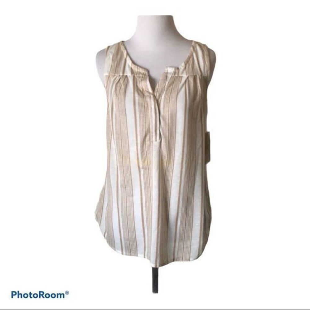 5/$30 🎈 Eden and Olivia small striped‎ sleeveless blouse